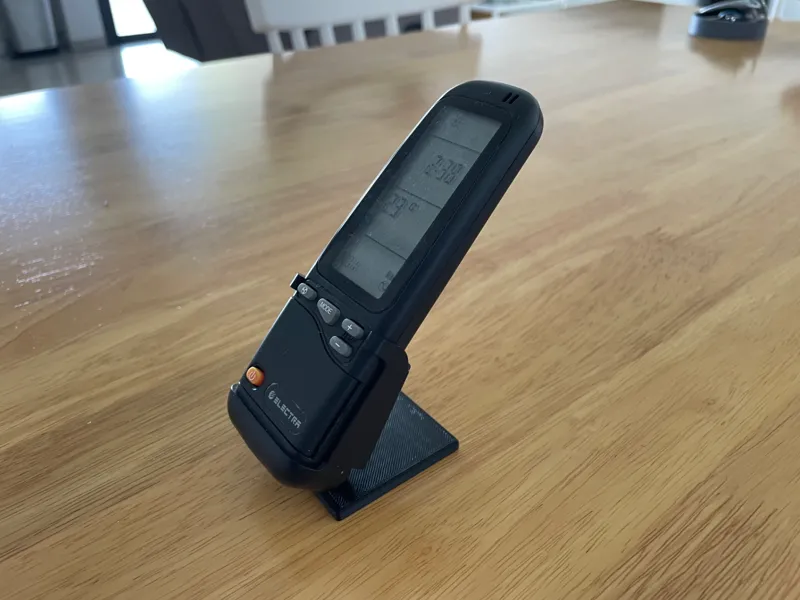 ELECTRA air condition remote desk stand