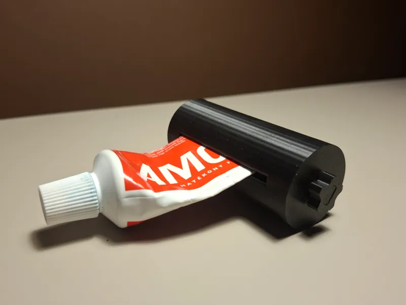 Toothpaste Squeezer