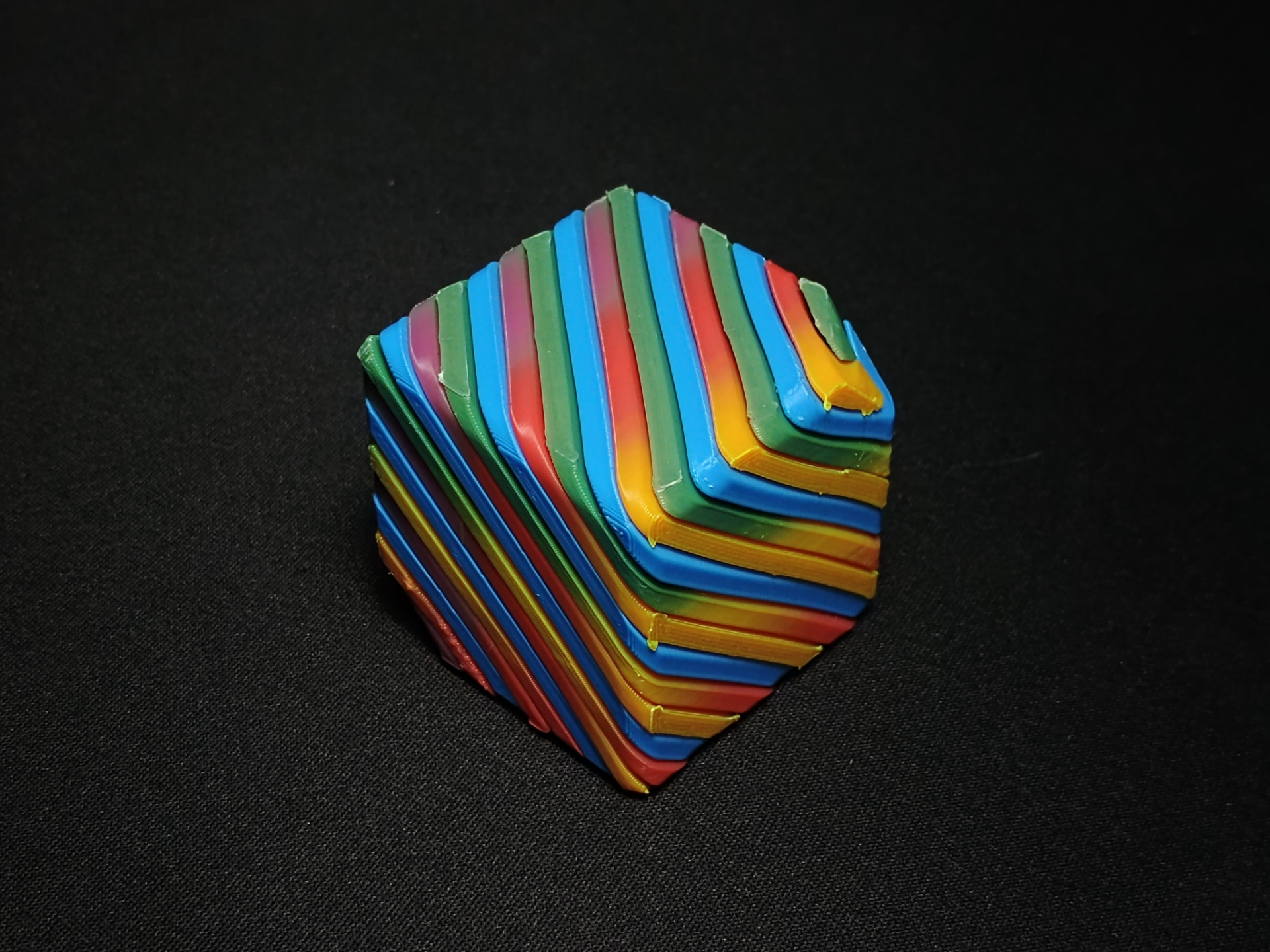 Miniatura 2 do modelo 3D Passthrough Cube Puzzle V2 