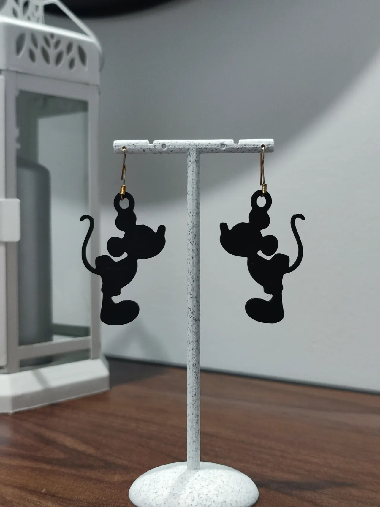 Aretes Mickey Twist view 2