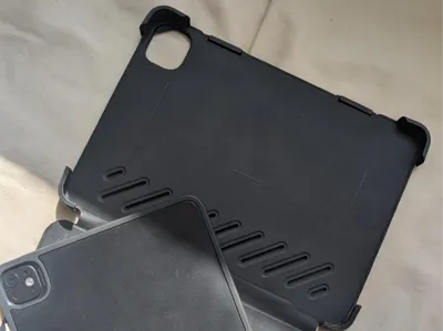 ESR Case Adapter iPad 11 M4