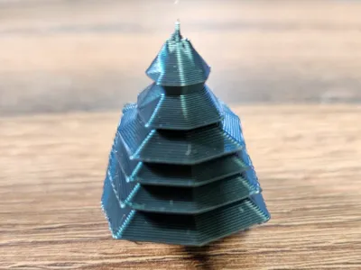 TinyPoly Christmas Tree