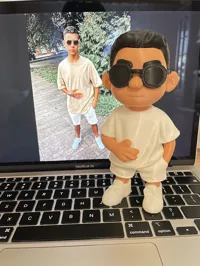 Figurine avatar personnalisée — starter pack — photo 3