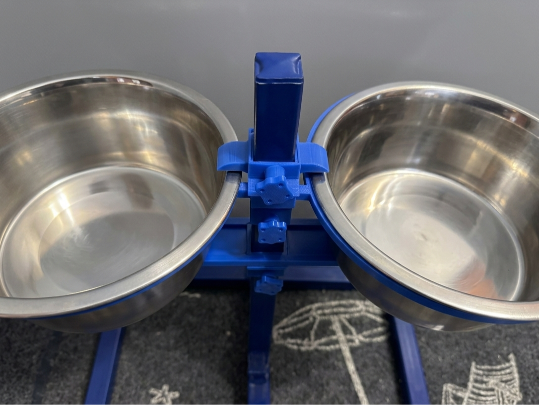 Adjustable Dog Bowl Holder (Fits 25x25mm Stand)