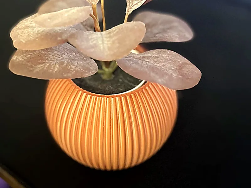 Modern Textured Pot - Silk PLA Edition