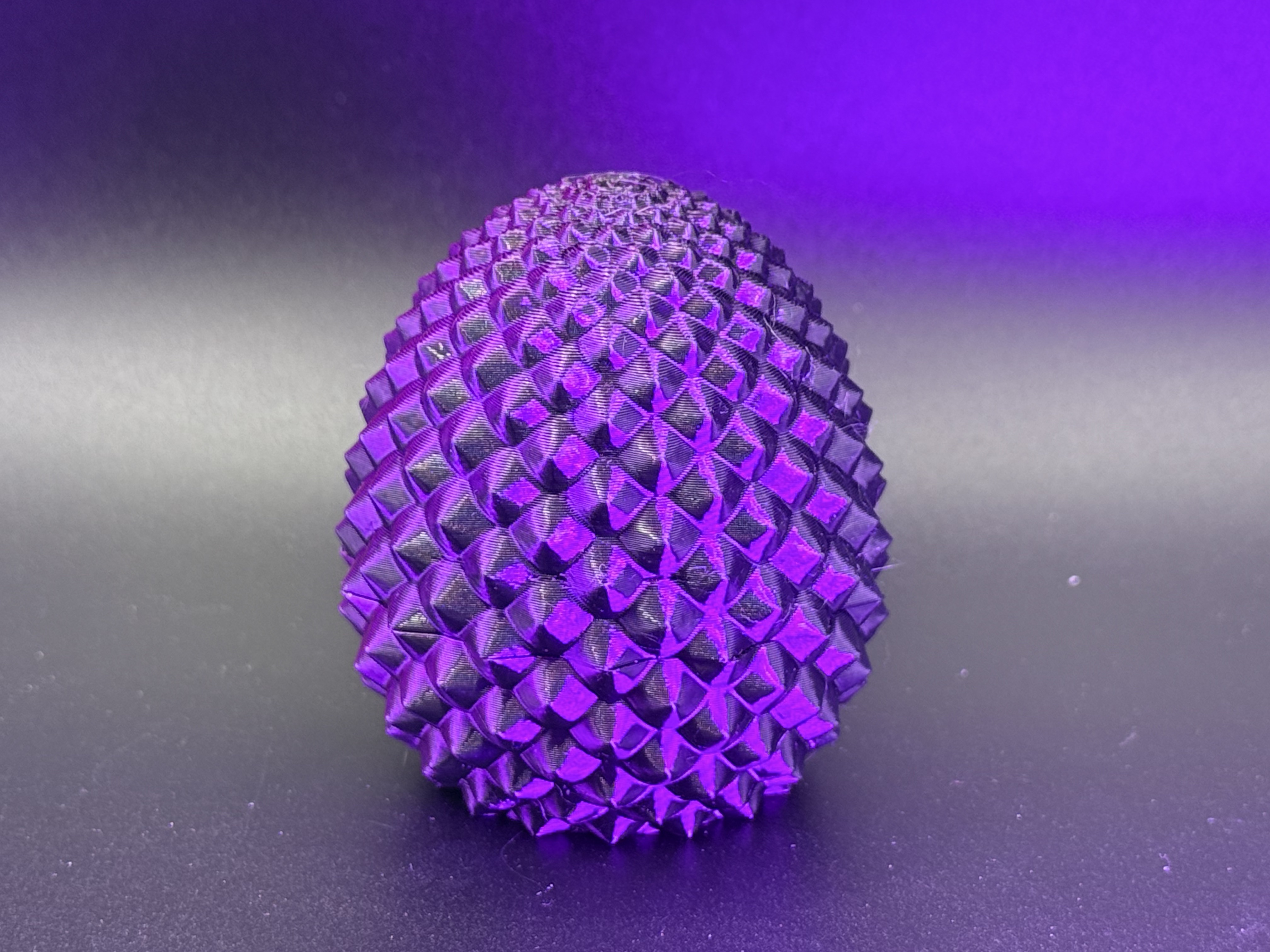 Miniatura 1 do modelo 3D Threaded Dragon Egg