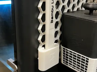 Bambu scraper for honeycomb wall