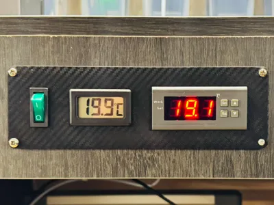 ST1000 controller panel with light switch