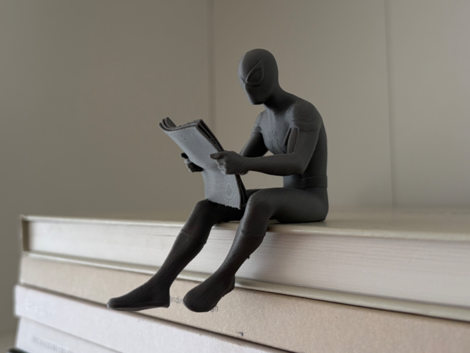 Spiderman Reading Newspaper Shelf Figure