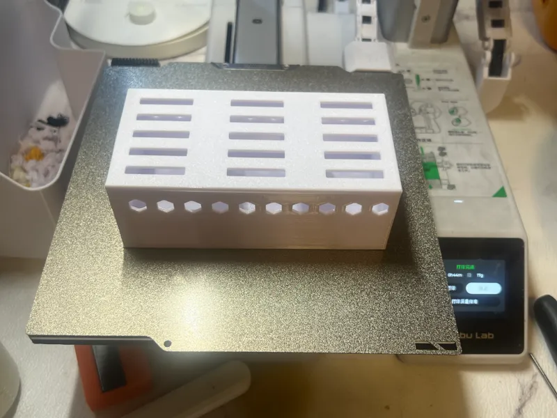 乌龟粪便自动收集器