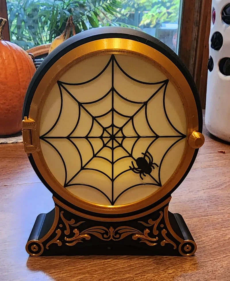 Full Display Case - No Scenes - Gold highlights