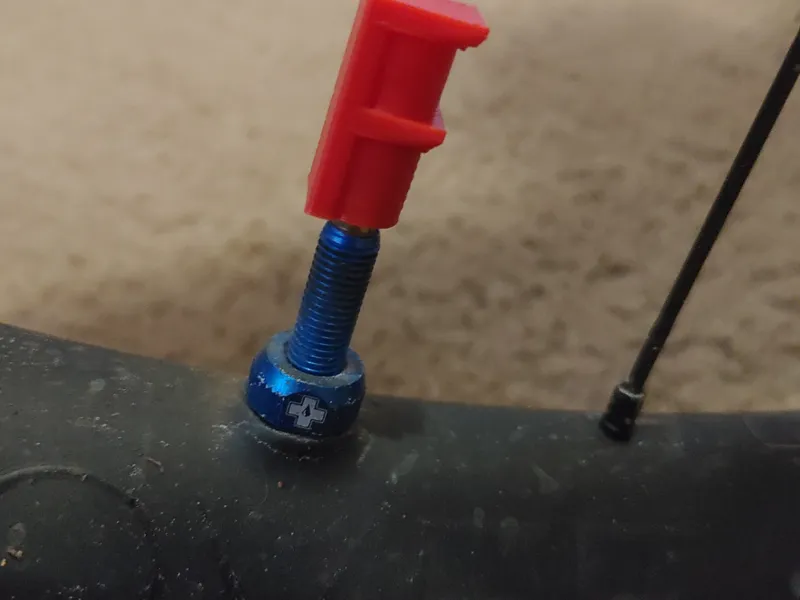 Letter F Valve Cap