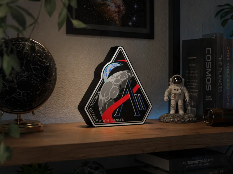 Lightbox Artemis II