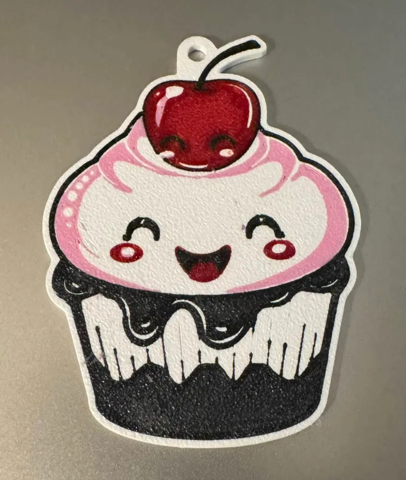 CUPCAKE KEYCHAIN