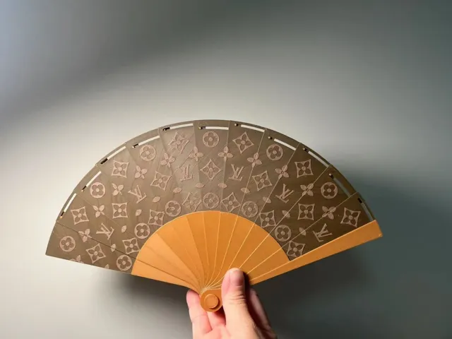 LoVe Fan