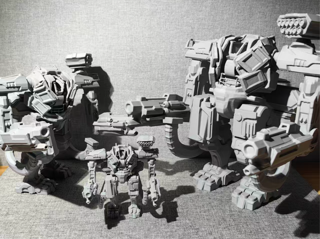 Miniatura 1 do modelo 3D 三角洲大红机甲