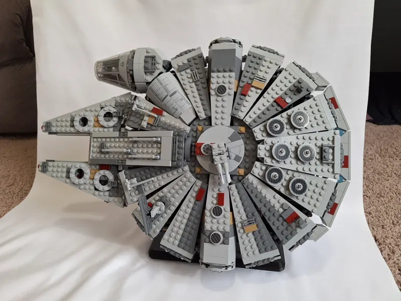 Display Stand for Star Wars set 75105