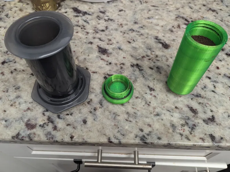 Aeropress Storage with Tamper and Seals
