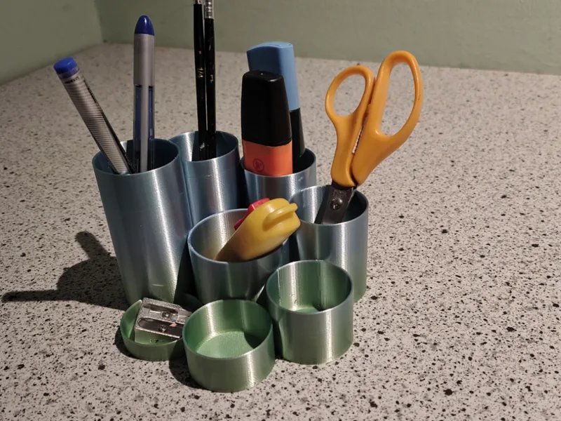 desk organiser