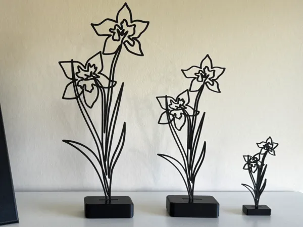 Sculpture fleur narcisse en art linéaire (3 tailles)