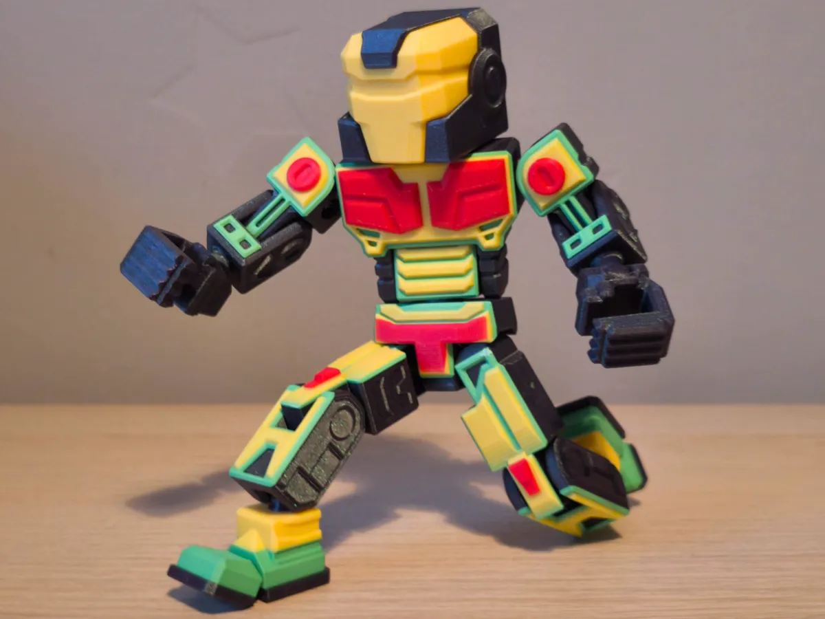 BlockBot A01 - Articulated Print In Place Robot by Spennolio MakerWorld ...