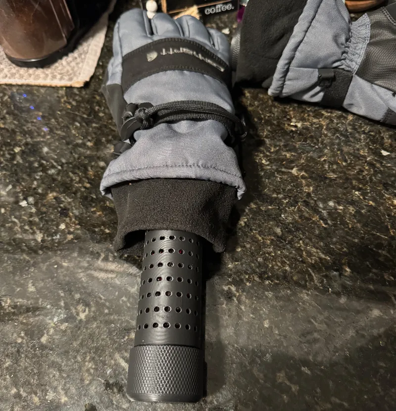Glove Dryer (Desiccant)