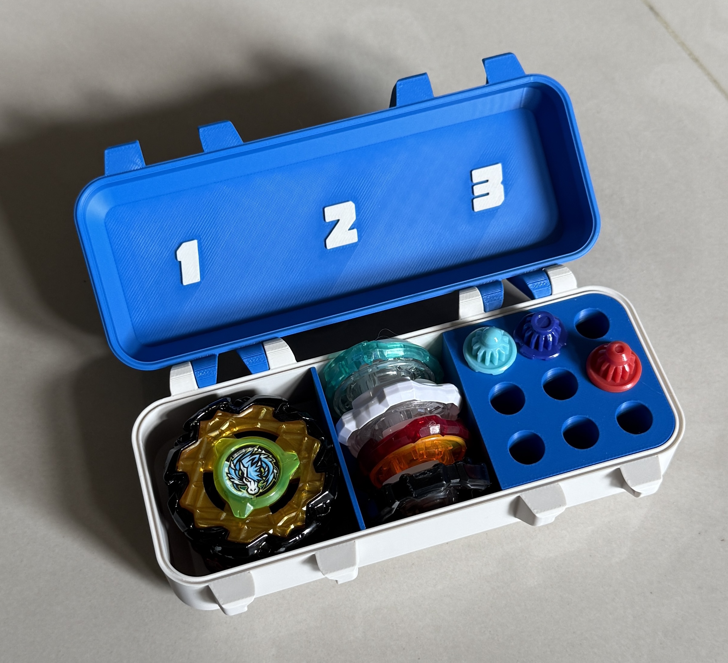 Miniatura 4 do modelo 3D Rugged Beyblade X Deck Box