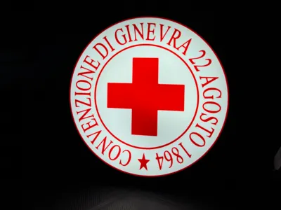 Italian Red Cross Lightbox + Stand