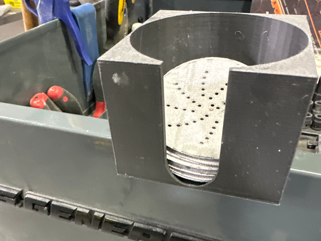 3in sand paper holder