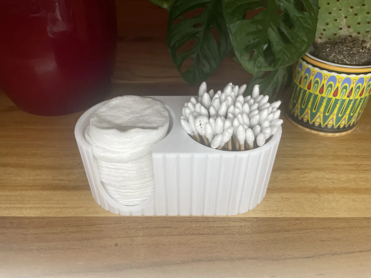 Q tips & Washing pads holder view 4