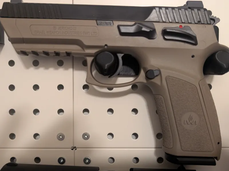 Pistol pegboard mount