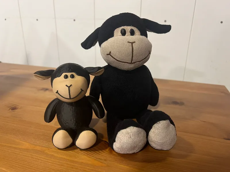 Kleines Schaf aus Kinder-Überraschung Lukas Lamm
