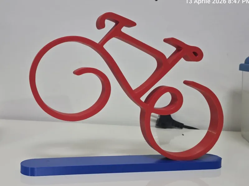 Stylized Bicycle with Base – Modern Display Design
