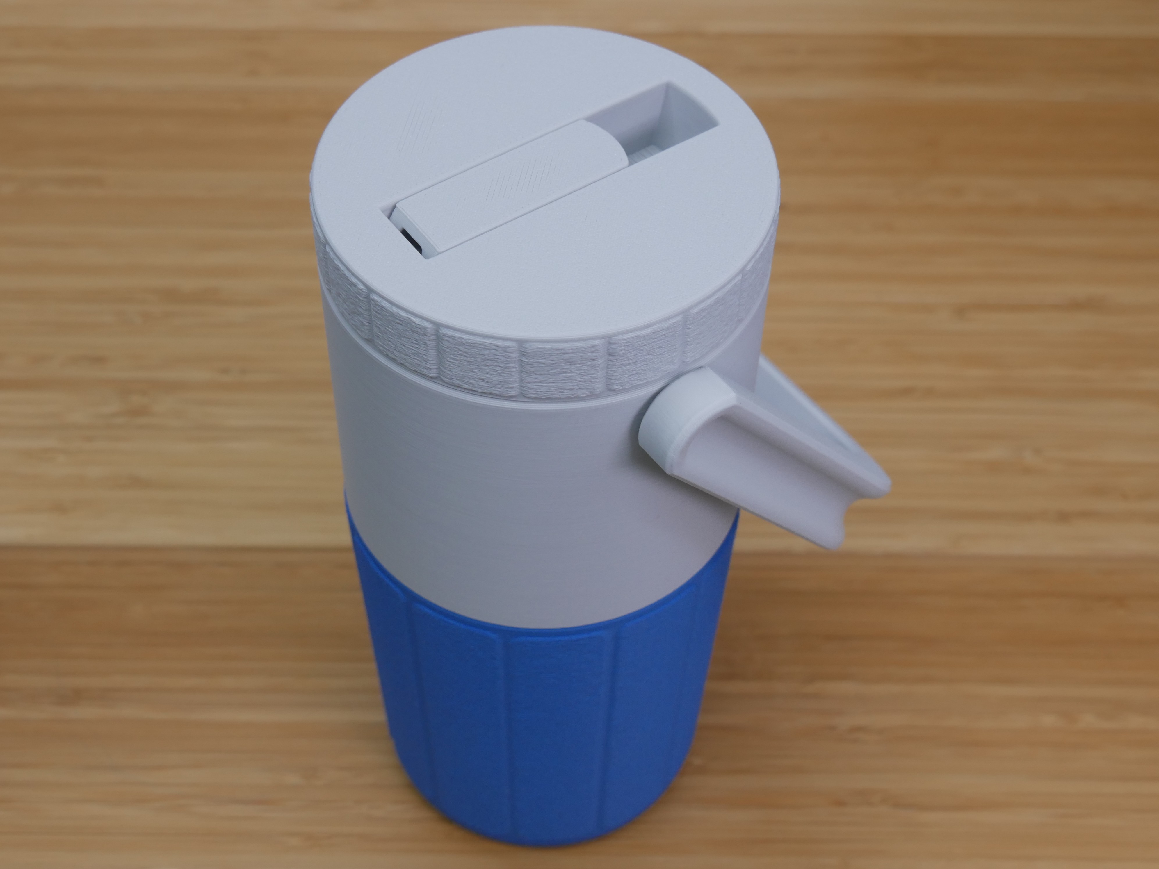 Miniatura 1 do modelo 3D COLAMAN Can Cooler