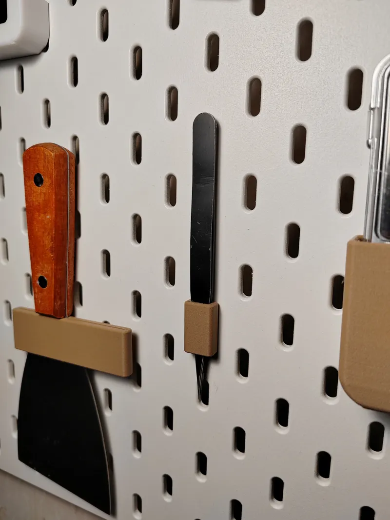 Skadis Tweezer holder