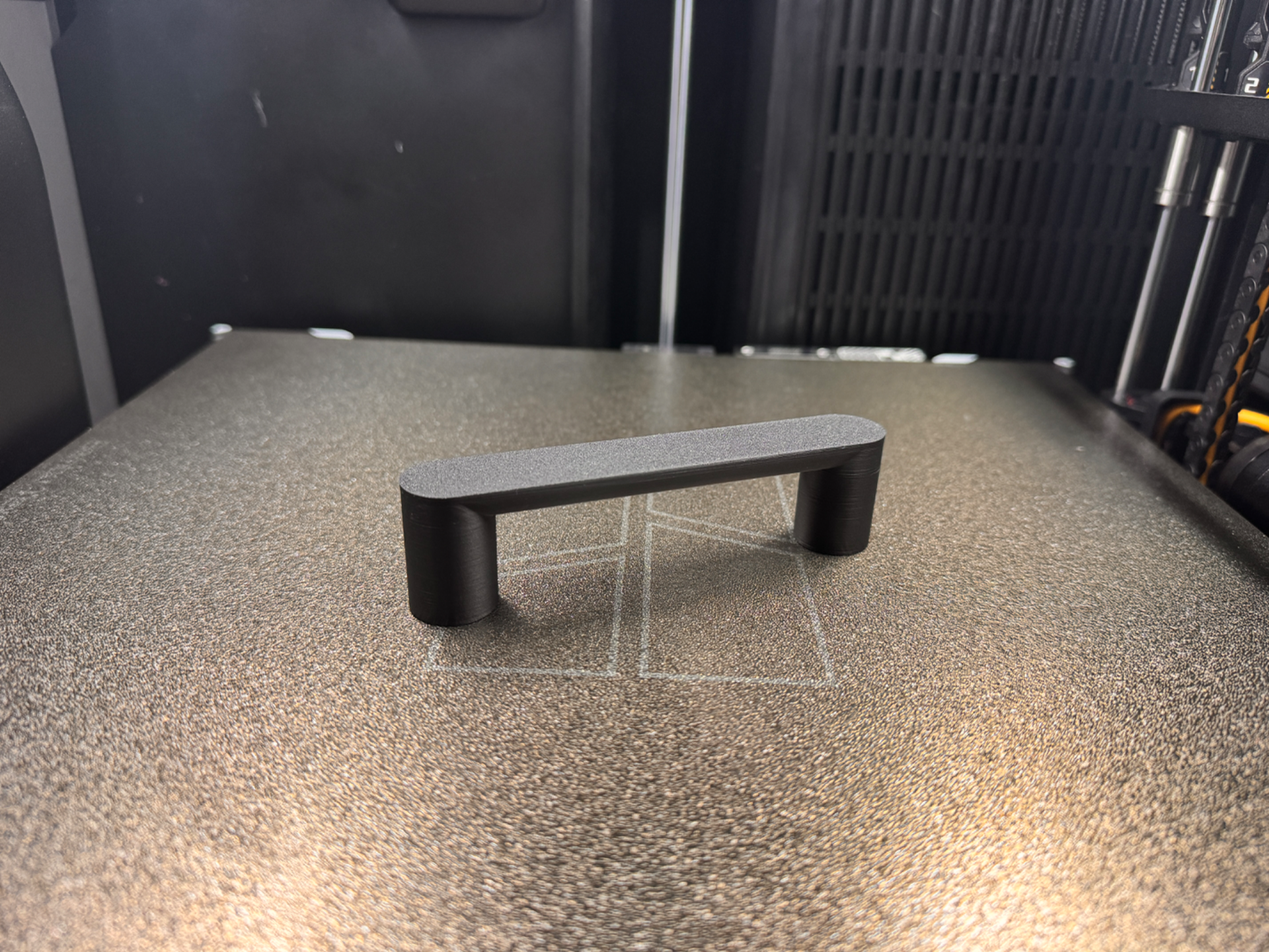 Drawer handle 211 mm / 192 mm hole centers