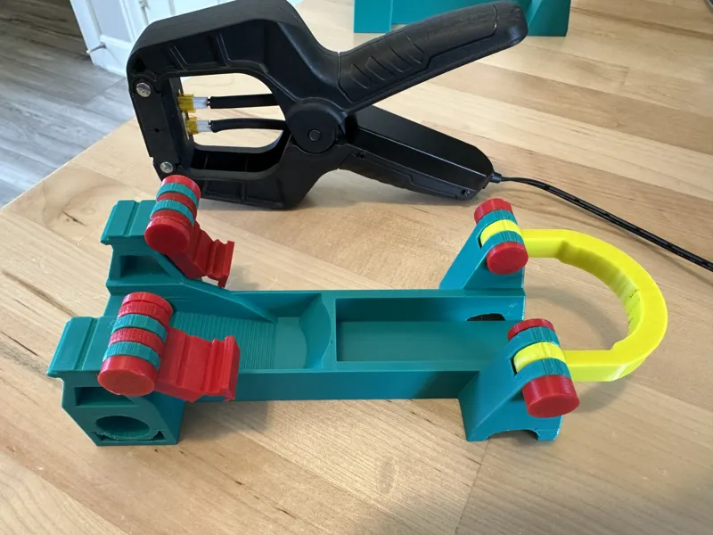 Tseriact Filament Connector Holder with Strap