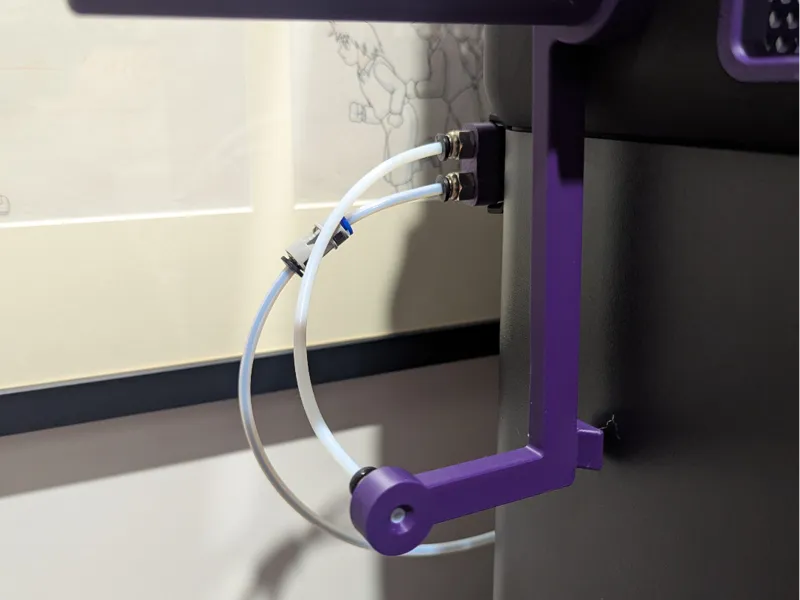 AMS Riser 2.0 - Filament guide w self tapping PC4