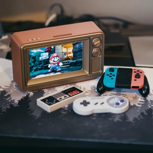 Retro TV - Nintendo Switch Case