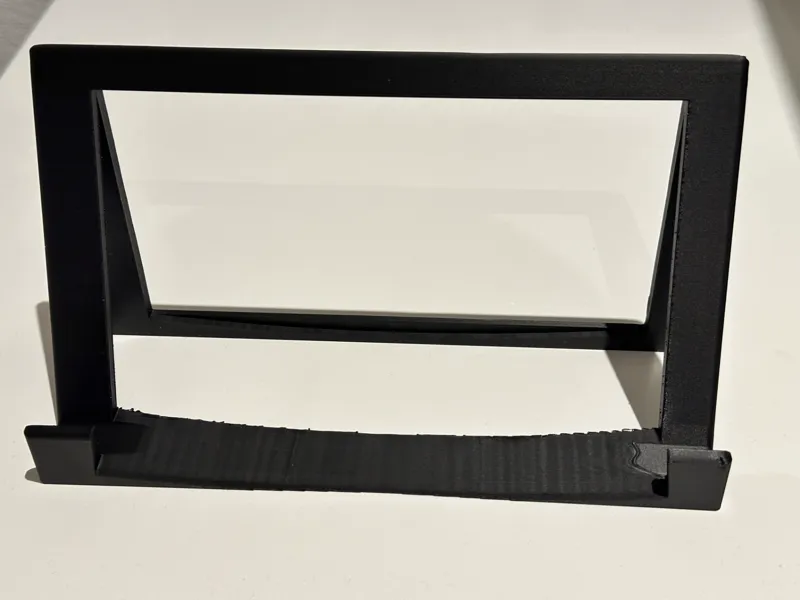 Contour mouse stand