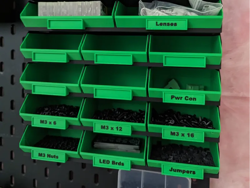 Skadis Parts Trays with Label Inserts