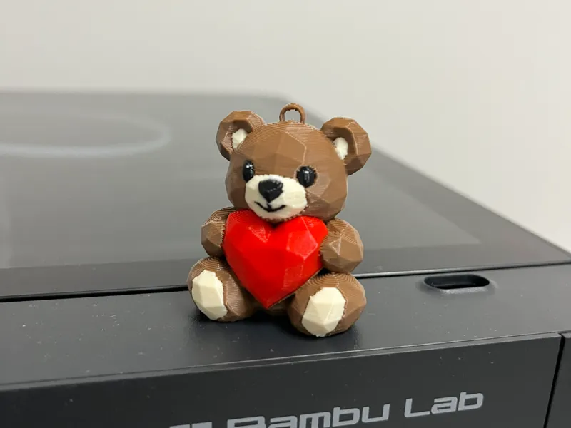 Love Bear – Low Poly Heart Teddy (Keychain Ready)