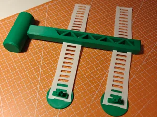 Hand tremor tool / brace