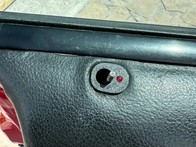 Volkswagen Cabrio Button cover/ led alarm