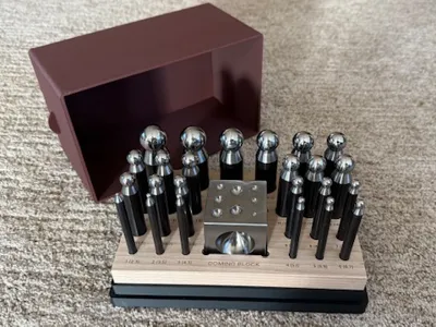 Doming blocks case