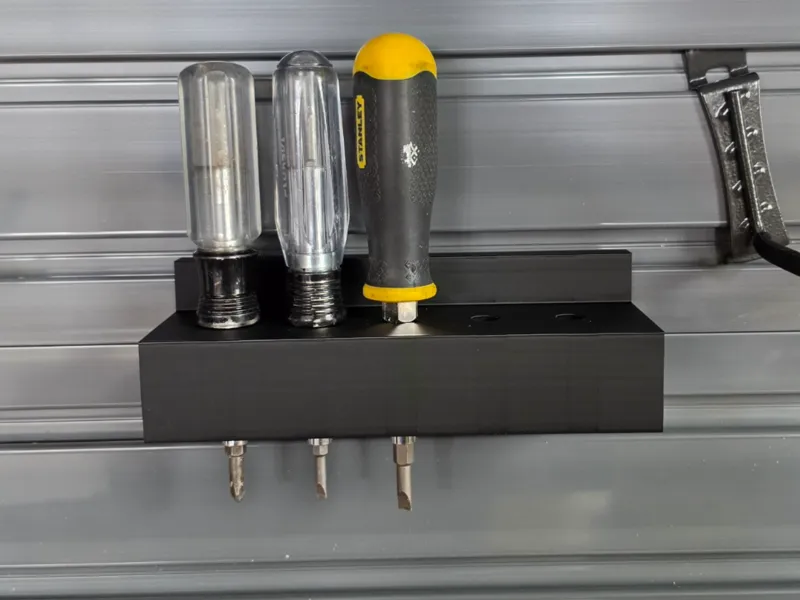 Husky Slat Wall - Fat Screwdriver Holder (Holds 5)