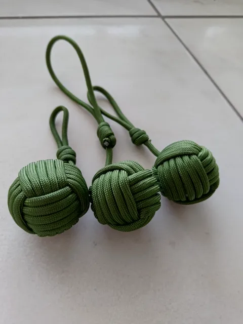 Monkey fist keychain easy DIY view 3