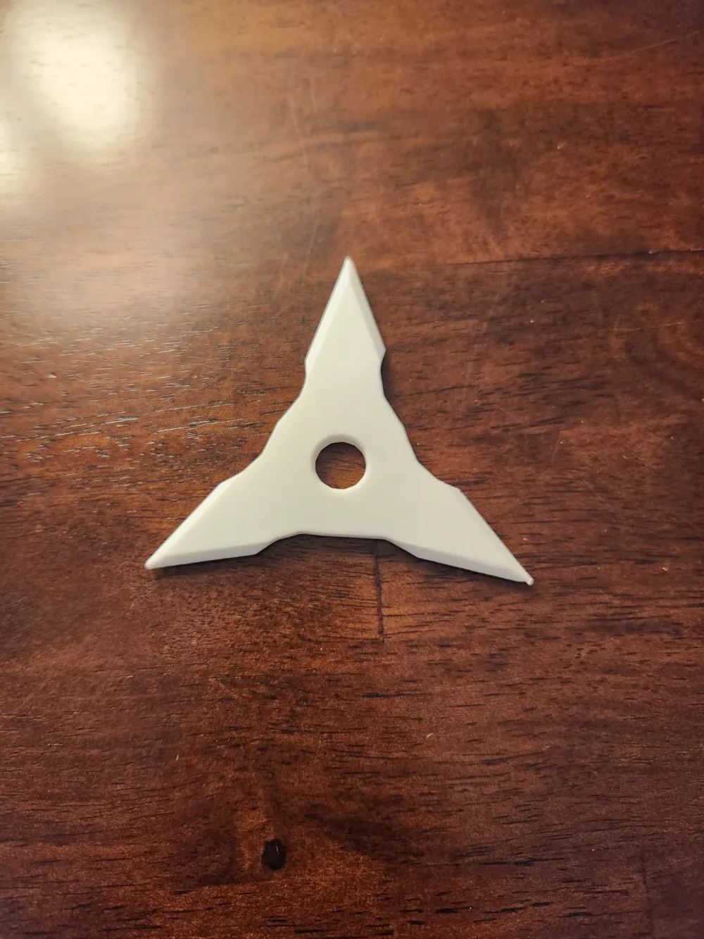 Tr Point Star Tri-Point Ninja Star / Shuriken - Free 3D Print Model - MakerWorld