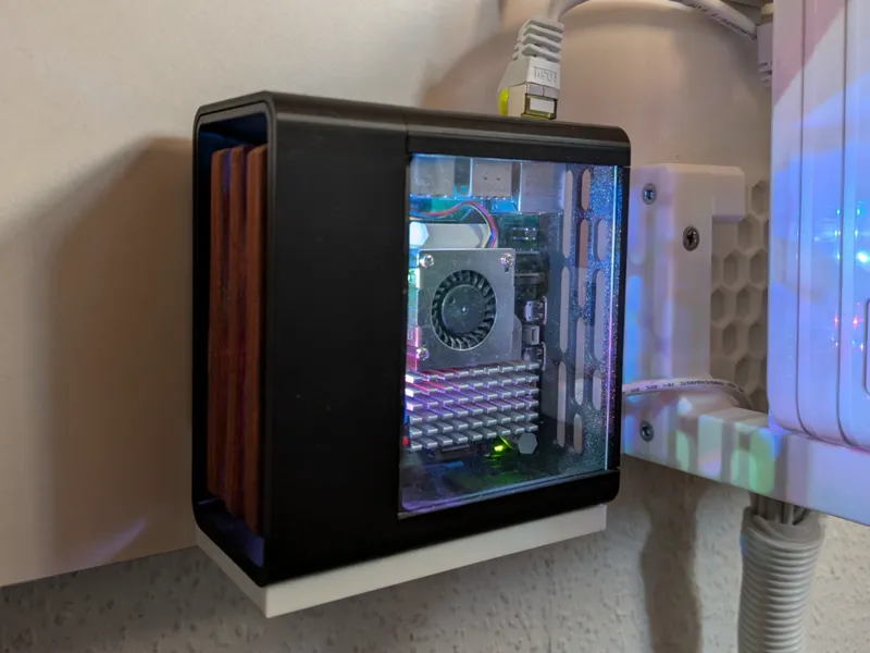 Fractal Design North PI wall mount