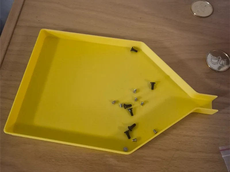 Funnel tray